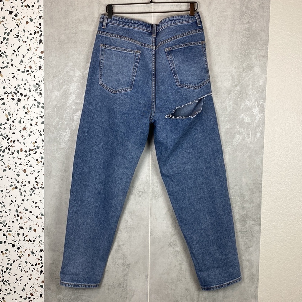 Prettylittlething cheeky jeans - Picture 6 of 7